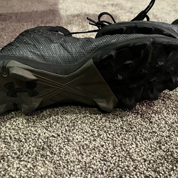 UNDER ARMOUR HARPER 2 Baseball Size 7 Shoes Boys Black Gray Cleats - Picture 9 of 10